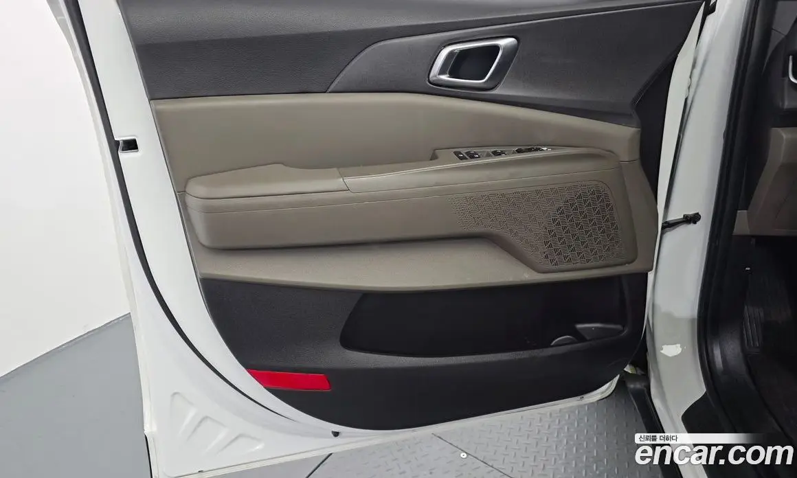 Kia Carnival 2025 2.2 автомат (гидро), фото 14