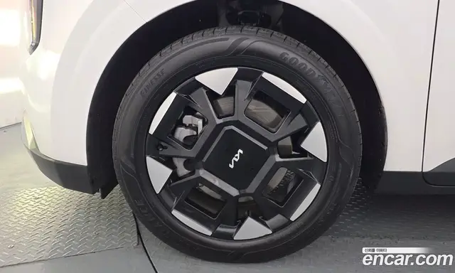 Kia Carnival 2025 2.2 автомат (гидро), миниатюра 5