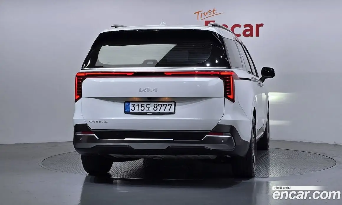 Kia Carnival 2025 2.2 автомат (гидро), фото 4