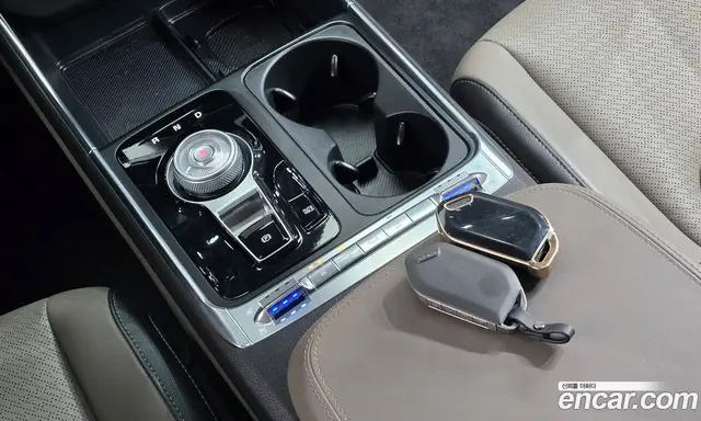 Kia Carnival 2025 2.2 автомат (гидро), миниатюра 9