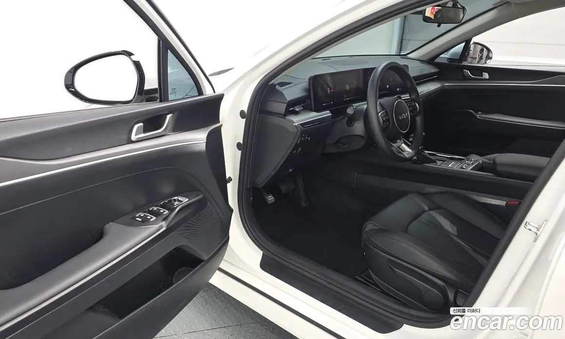 Kia K5 (Optima) 2023 2.0 автомат (гидро), фото 13