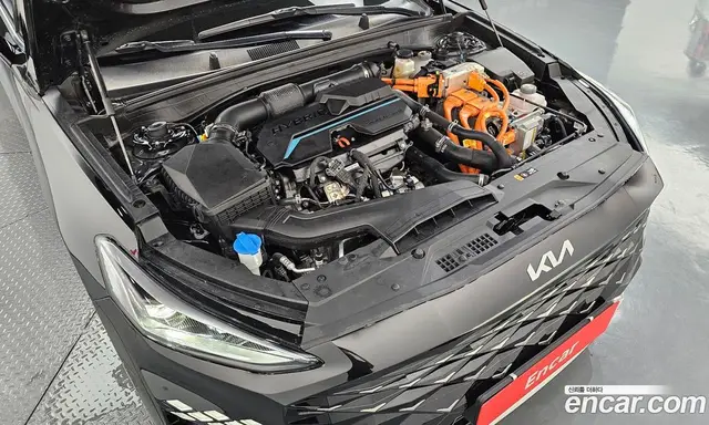 Kia K8 2024 1.6 автомат (гидро), миниатюра 6