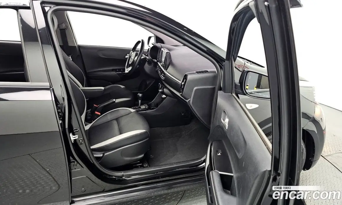 Kia Morning 2018 1.0 автомат (гидро), фото 16