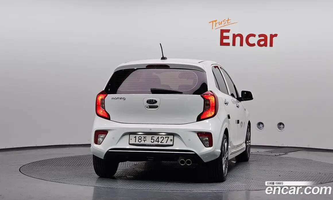 Kia Morning 2018 1.0 автомат (гидро), фото 4