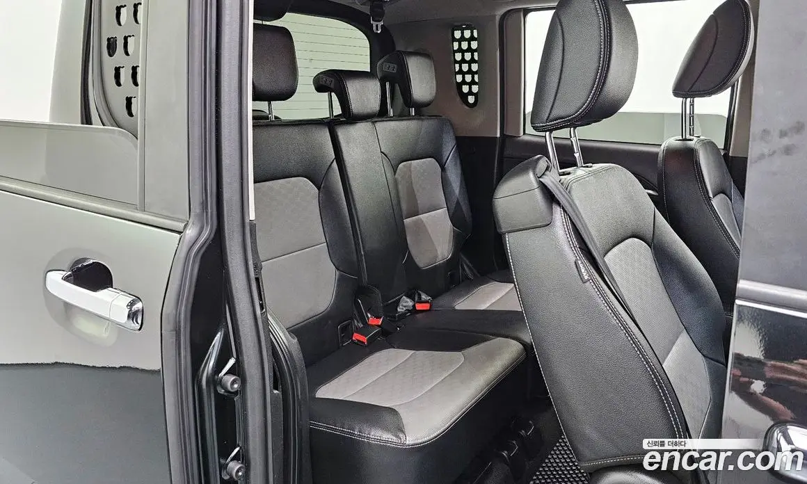 Kia Ray 2021 1.0 автомат (гидро), фото 17