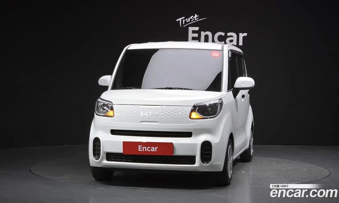 Kia Ray 2022 1.0 автомат (гидро), фото 3