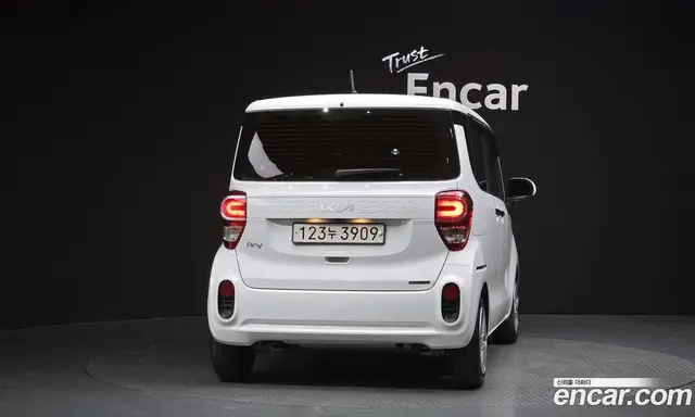 Kia Ray 2022 1.0 автомат (гидро), миниатюра 4