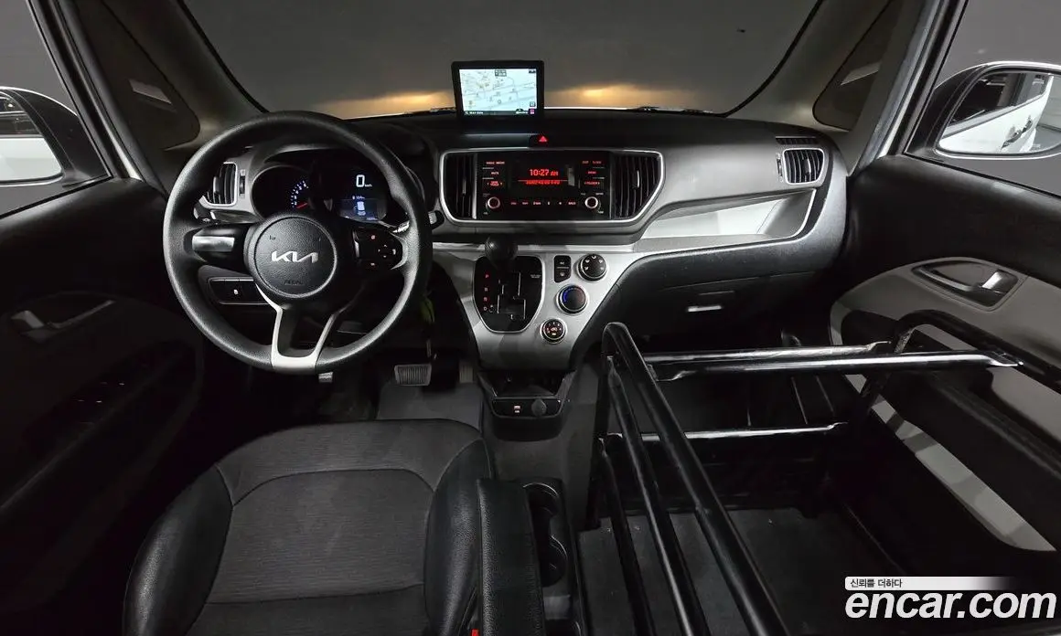 Kia Ray 2022 1.0 автомат (гидро), фото 7