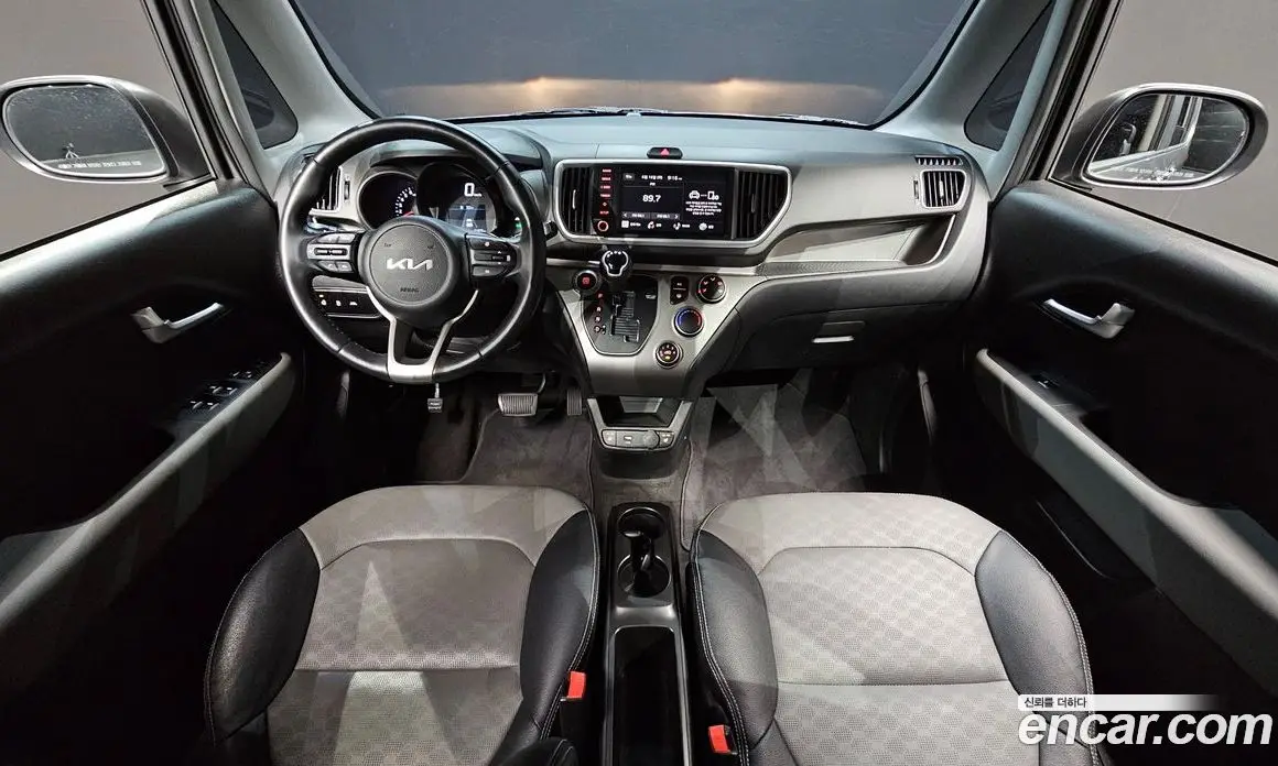 Kia Ray 2022 1.0 автомат (гидро), фото 20
