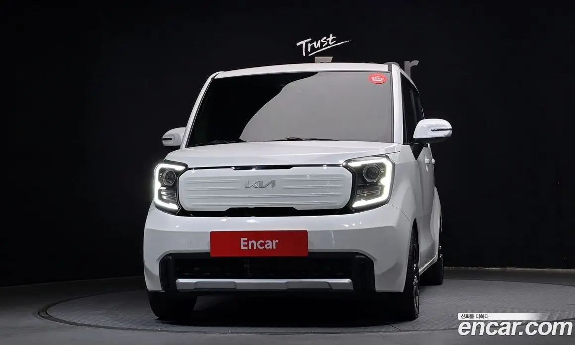 Kia Ray 2023 1.0 автомат (гидро), фото 3