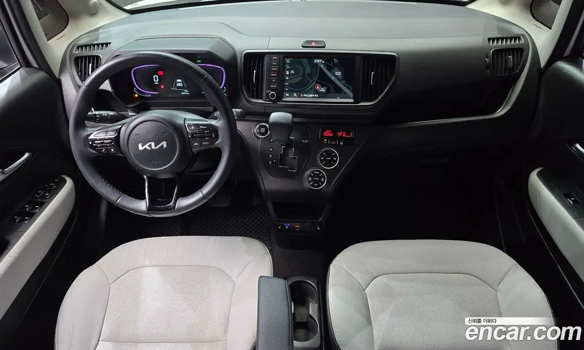 Kia Ray 2023 1.0 автомат (гидро), фото 7