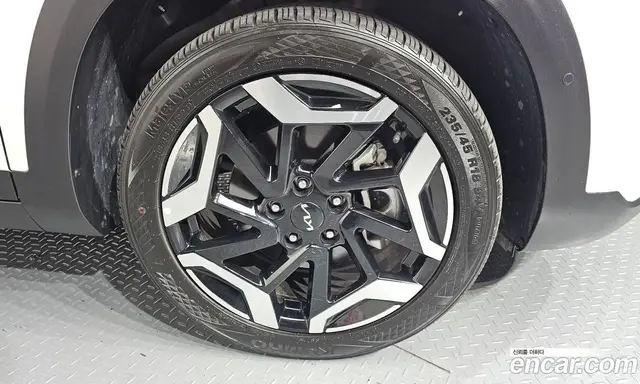 Kia Seltos 2023 1.6 автомат (гидро), миниатюра 7