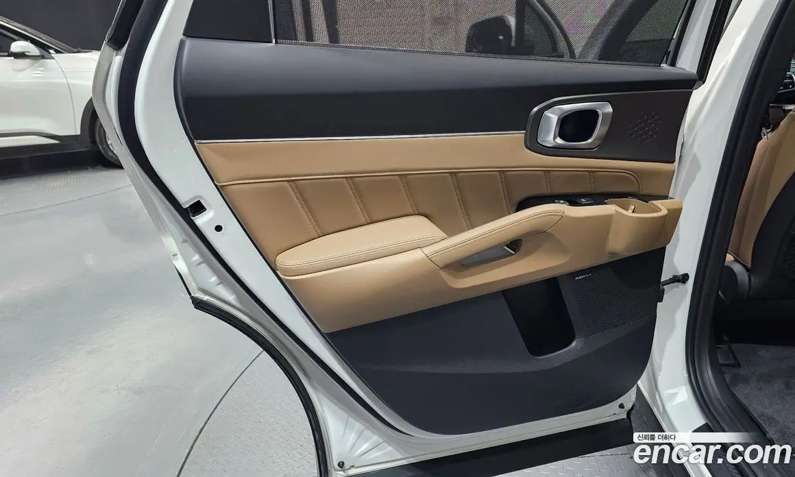 Kia Sorento 2025 1.6 автомат (гидро), фото 14