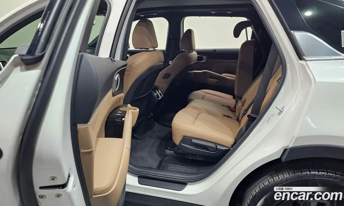 Kia Sorento 2025 1.6 автомат (гидро), фото 15