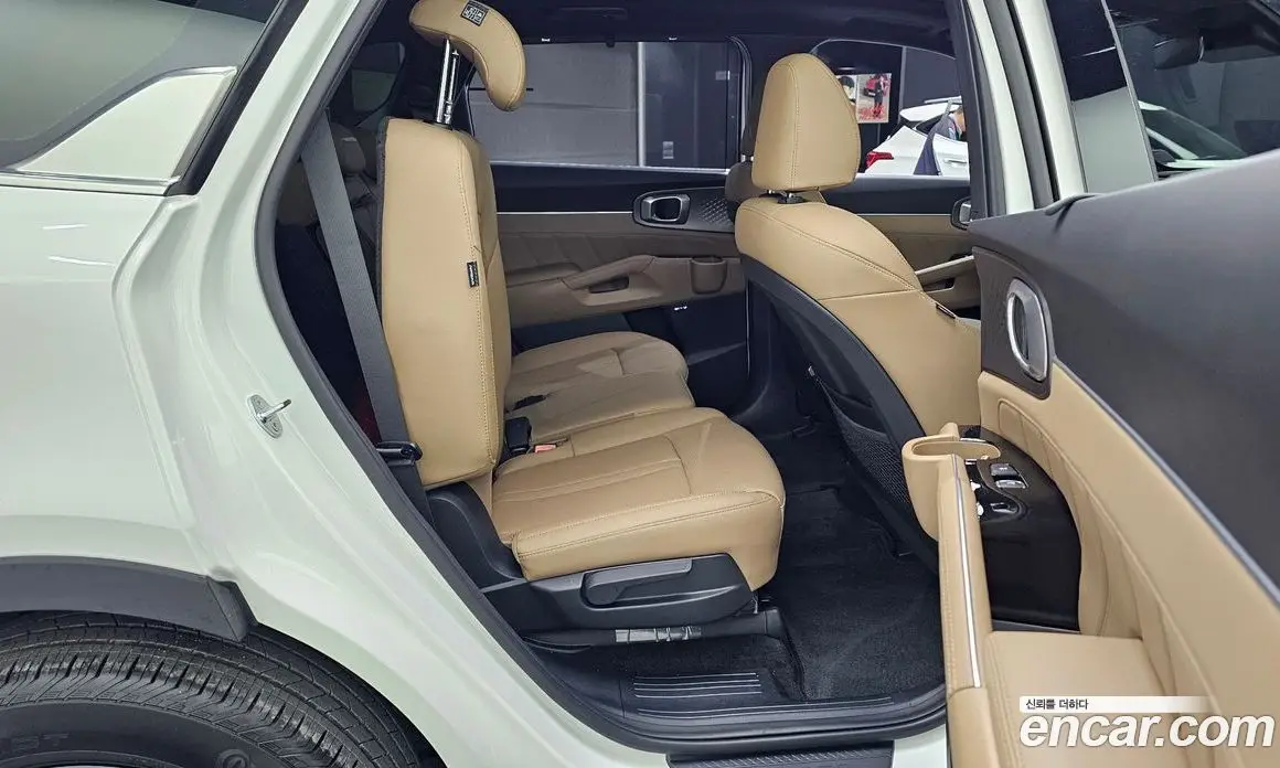 Kia Sorento 2025 1.6 автомат (гидро), фото 17