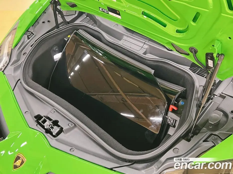 Lamborghini Aventador 2020 6.5 автомат (гидро), фото 19 Lamborghini Aventador 2020 6.5 автомат (гидро), фото 19