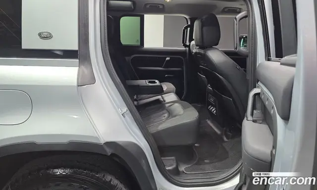 Land Rover Defender 2020 2.0 автомат (гидро), миниатюра 12