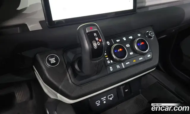 Land Rover Defender 2020 2.0 автомат (гидро), миниатюра 9