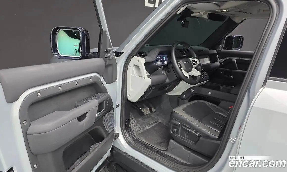 Land Rover Defender 2020 2.0 автомат (гидро), фото 10