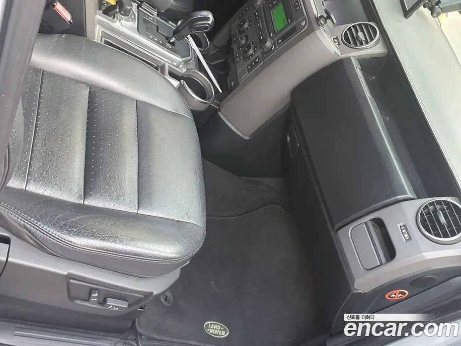 Land Rover Discovery 2006 4.0 автомат (гидро), фото 9