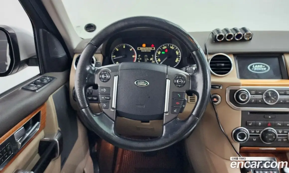 Land Rover Discovery 2014 3.0 автомат (гидро), фото 13