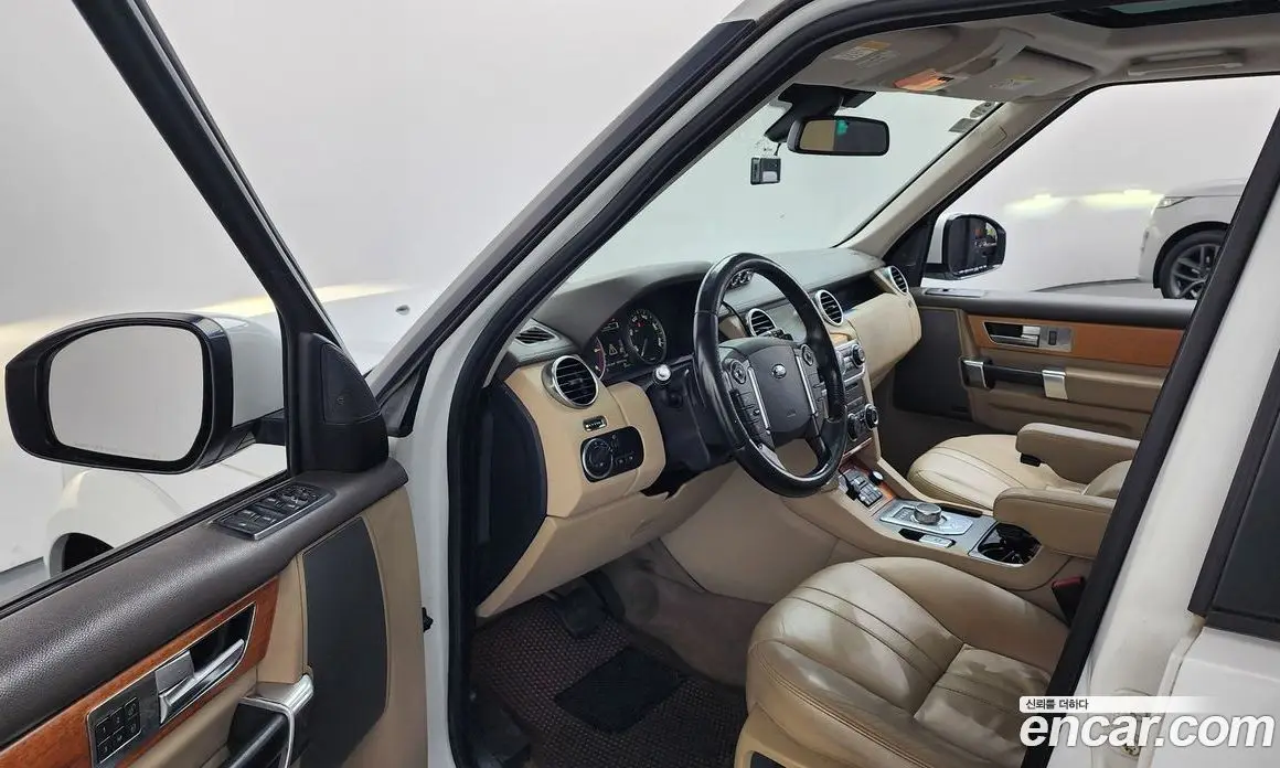 Land Rover Discovery 2014 3.0 автомат (гидро), фото 10