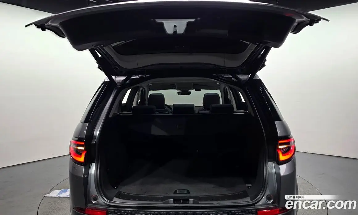 Land Rover Discovery Sport 2022 2.0 автомат (гидро), фото 26