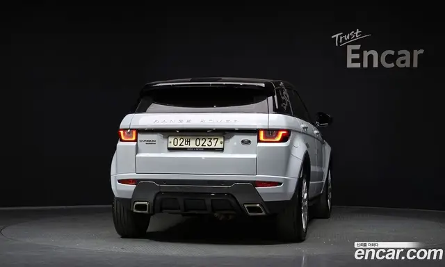 Land Rover Range Rover Evoque 2016 2.0 автомат (гидро), миниатюра 4
