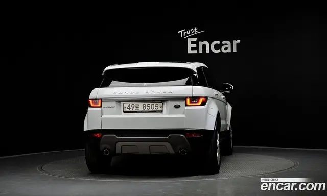 Land Rover Range Rover Evoque 2017 2.0 автомат (гидро), миниатюра 4