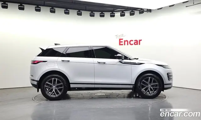 Land Rover Range Rover Evoque 2026 2.0 автомат (гидро), миниатюра 5
