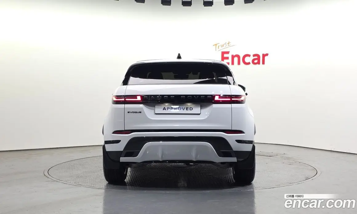 Land Rover Range Rover Evoque 2026 2.0 автомат (гидро), фото 6