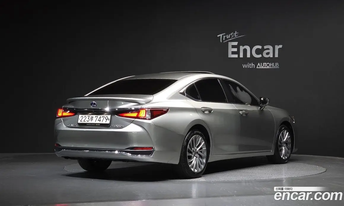 Lexus ES 2021 2.5 автомат (гидро), фото 2 Lexus ES 2021 2.5 автомат (гидро), фото 2