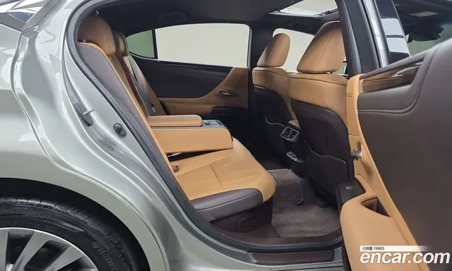 Lexus ES 2021 2.5 автомат (гидро), миниатюра 11 Lexus ES 2021 2.5 автомат (гидро), миниатюра 11