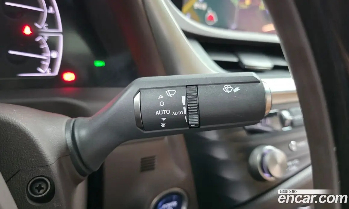 Lexus ES 2021 2.5 автомат (гидро), фото 20 Lexus ES 2021 2.5 автомат (гидро), фото 20