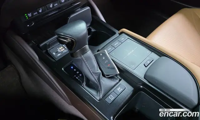 Lexus ES 2021 2.5 автомат (гидро), миниатюра 9 Lexus ES 2021 2.5 автомат (гидро), миниатюра 9