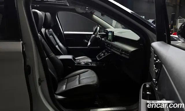 Lincoln Corsair 2021 2.0 автомат (гидро), миниатюра 10 Lincoln Corsair 2021 2.0 автомат (гидро), миниатюра 10