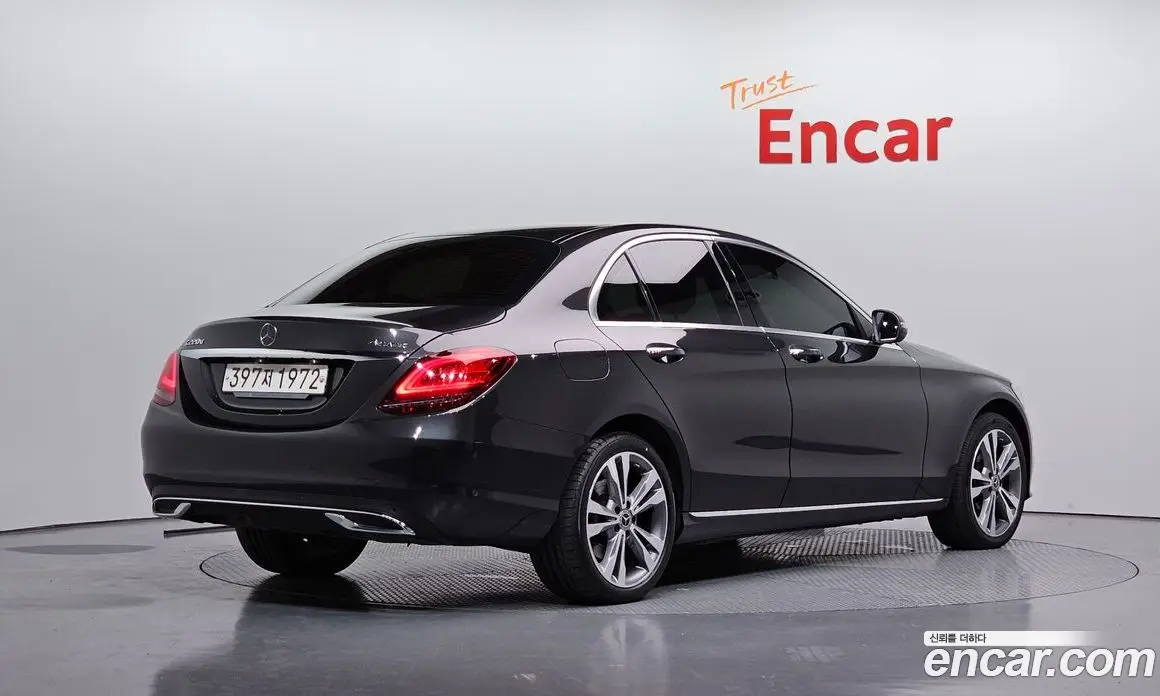 Mercedes-Benz C-Class 2020 1.9 гидро, фото 2 Mercedes-Benz C-Class 2020 1.9 гидро, фото 2