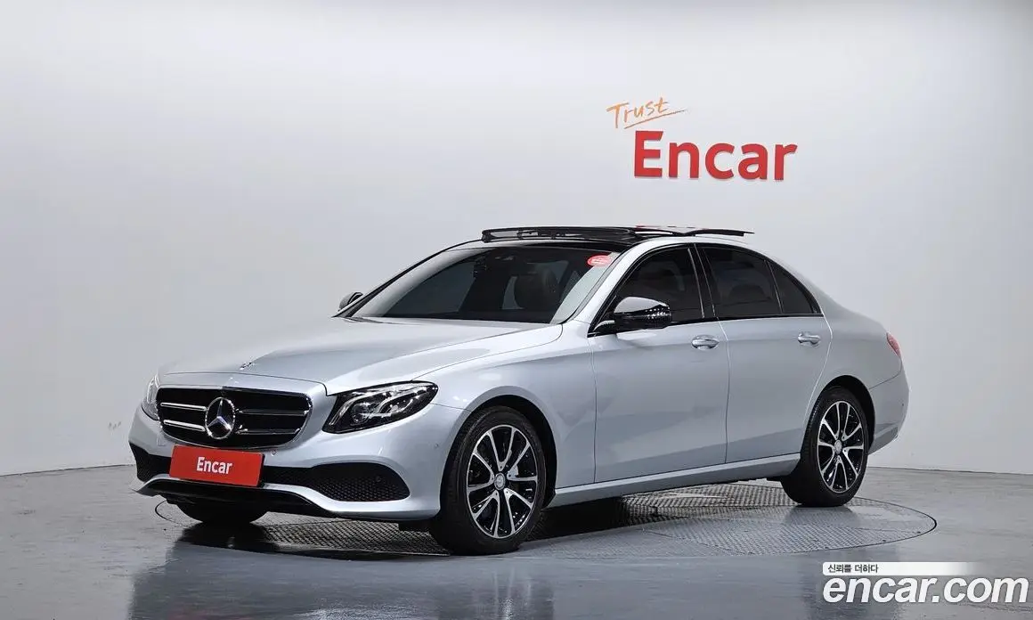 Mercedes-Benz E-Class 2016 2.0 гидро, фото 1 Mercedes-Benz E-Class 2016 2.0 гидро, фото 1