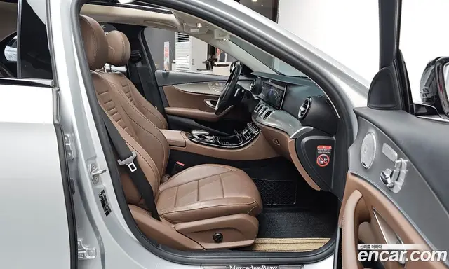 Mercedes-Benz E-Class 2016 2.0 гидро, миниатюра 12