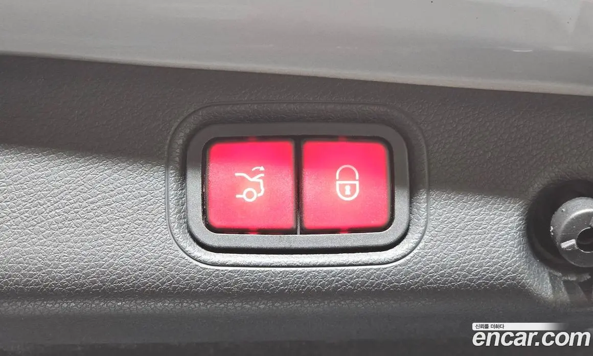 Mercedes-Benz E-Class 2016 2.0 гидро, фото 19 Mercedes-Benz E-Class 2016 2.0 гидро, фото 19