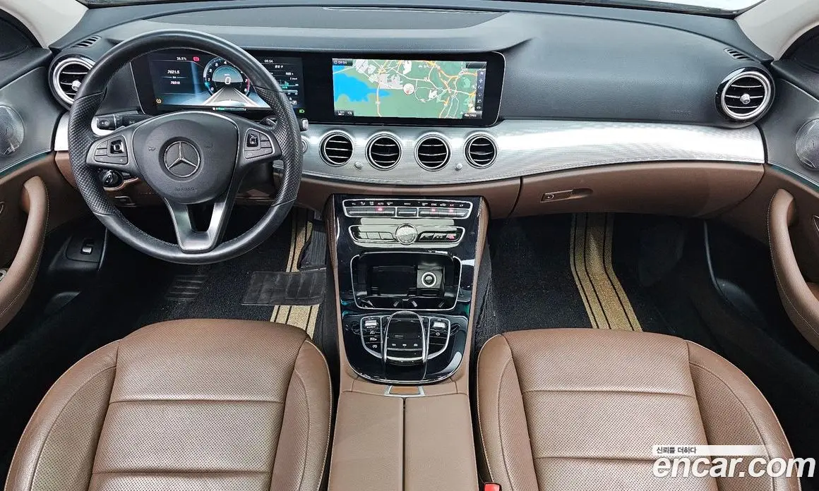 Mercedes-Benz E-Class 2016 2.0 гидро, фото 7 Mercedes-Benz E-Class 2016 2.0 гидро, фото 7