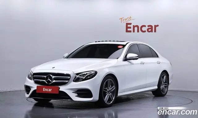 Mercedes-Benz E-Class, 2019, 49 321 км