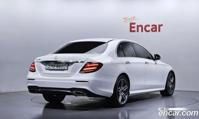 Mercedes-Benz E-Class 2019 2.0 гидро, миниатюра 2 Mercedes-Benz E-Class 2019 2.0 гидро, миниатюра 2