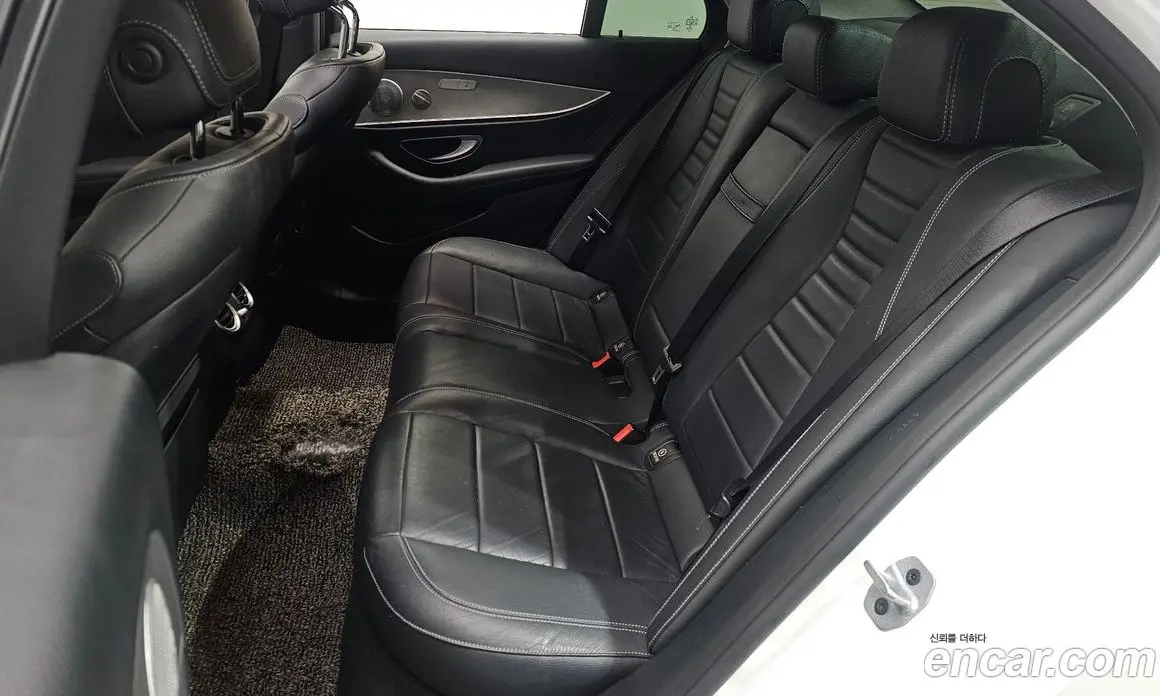 Mercedes-Benz E-Class 2019 2.0 гидро, фото 11 Mercedes-Benz E-Class 2019 2.0 гидро, фото 11
