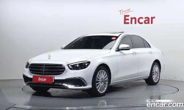 Mercedes-Benz E-Class, 2023, 51 187 км