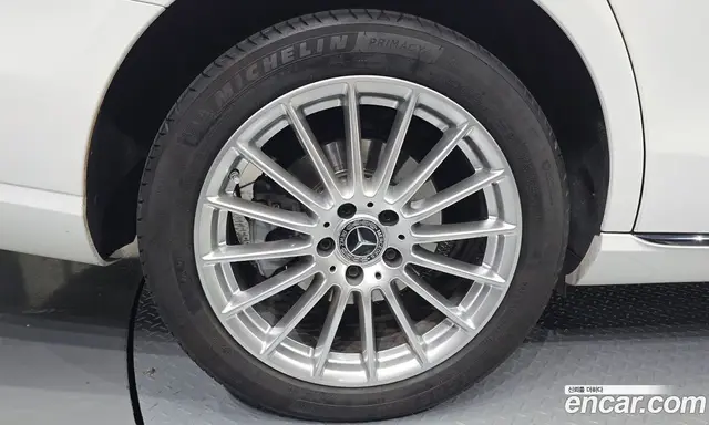 Mercedes-Benz E-Class 2023 2.0 гидро, миниатюра 5 Mercedes-Benz E-Class 2023 2.0 гидро, миниатюра 5