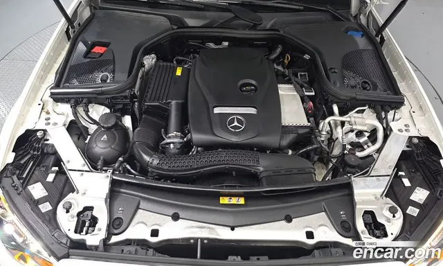 Mercedes-Benz E-Class 2023 2.0 гидро, миниатюра 6 Mercedes-Benz E-Class 2023 2.0 гидро, миниатюра 6