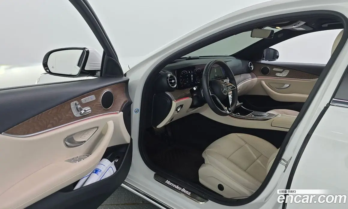 Mercedes-Benz E-Class 2023 2.0 гидро, фото 13 Mercedes-Benz E-Class 2023 2.0 гидро, фото 13