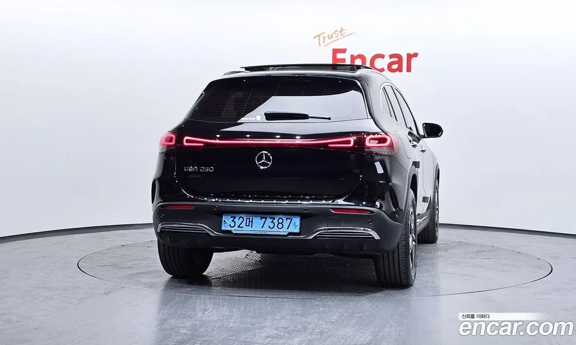 Mercedes-Benz EQA 2024 0.2 гидро, фото 4 Mercedes-Benz EQA 2024 0.2 гидро, фото 4