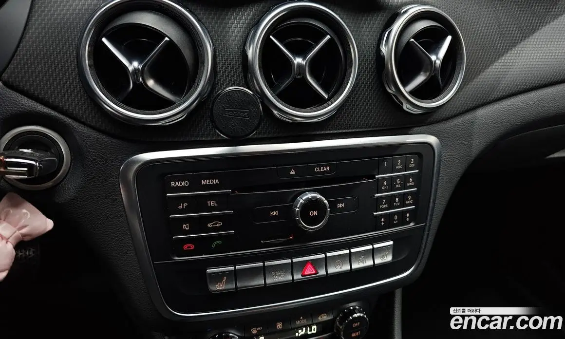 Mercedes-Benz GLA-Class 2018 2.0 гидро, фото 22